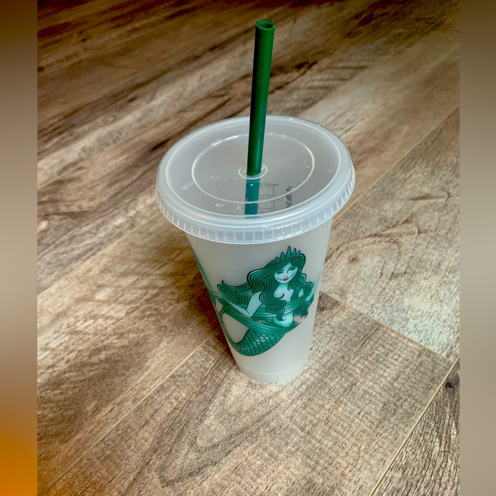STARBUCKS Mermaid Siren Reusable cold cup with straw